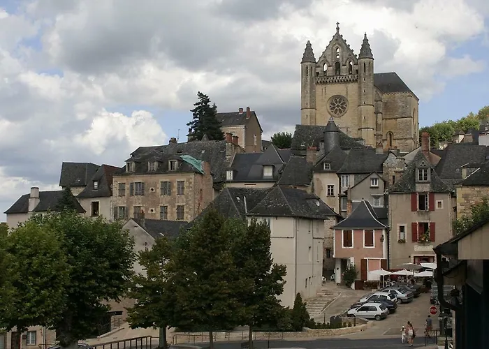 Au Calme Sur Les Hauteurs De Terrasson